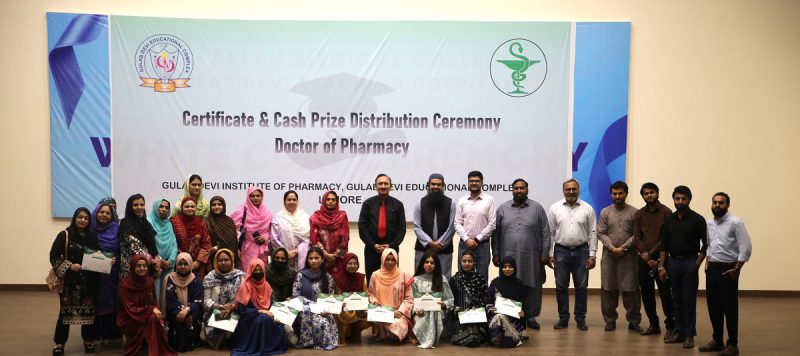 Prize-Distribution